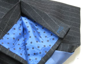 initiales brodées main